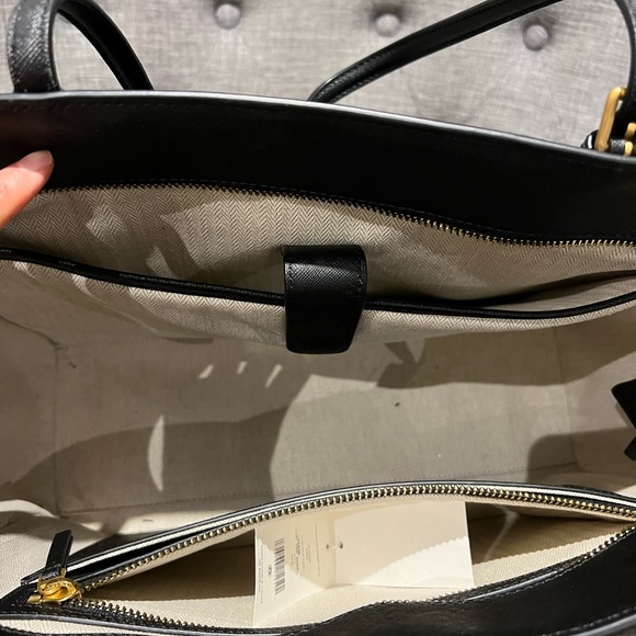 SOLD Tory Burch Emerson Large Tote - Picture 9 of 10